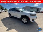 Thumbnail of 2023 Bright White Clearcoat Jeep Grand Cherokee L