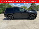 Thumbnail of 2022 Diamond Black Crystal Pearlcoat Jeep Grand Cherokee