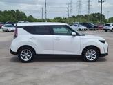 Thumbnail of 2023 Snow White Pearl Kia Soul