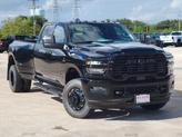 Thumbnail of 2026 Diamond Black Crystal Pearlcoat RAM 3500