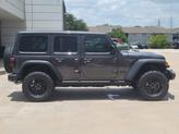 Thumbnail of 2025 Granite Crystal Metallic Clearcoat Jeep Wrangler