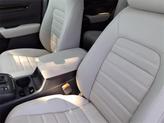 Thumbnail of 2025 sparkle silver metallic Honda CR-V