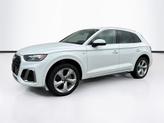 Photo of 2022 Ibis White Audi Q5