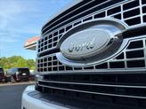 Thumbnail of 2017 White Platinum Ford F-250