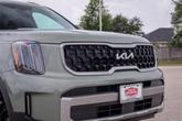 Thumbnail of 2023 Jungle Green Kia Telluride