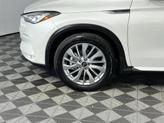 Thumbnail of 2024 White INFINITI QX50