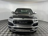 Thumbnail of 2024 Diamond Black Crystal Pearlcoat RAM 1500