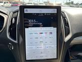 Thumbnail of 2021 Oxford White Ford Edge
