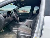 Thumbnail of 2022 Summit White Chevrolet Equinox