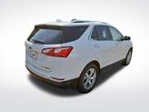 Thumbnail of 2018 Summit White Chevrolet Equinox
