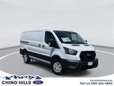 Photo of 2025 Oxford White Ford Transit-250