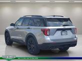 Thumbnail of 2022 Iconic Silver Metallic Ford Explorer