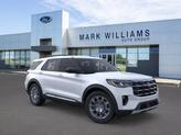 Thumbnail of 2025 Space White Metallic Ford Explorer