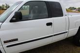 Thumbnail of 2001 Bright White Clearcoat Dodge Ram 2500
