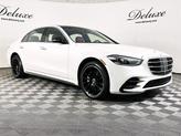 Photo of 2022 MANUFAKTUR Diamond White Mercedes-Benz S-Class