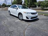Photo of 2013 White Toyota Camry
