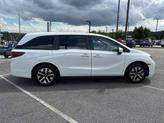 Thumbnail of 2026 Platinum White Pearl Honda Odyssey