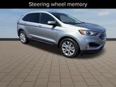 Thumbnail of 2020 Iconic Silver Metallic Ford Edge