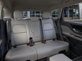 Thumbnail of 2025 Pristine White Metallic Tri-Coat Lincoln Corsair