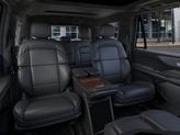 Thumbnail of 2025 Infinite Black Metallic Clearcoat Lincoln Navigator