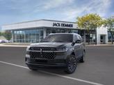 Thumbnail of 2025 Infinite Black Metallic Clearcoat Lincoln Navigator
