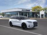 Thumbnail of 2025 Crystal White Metallic Clearcoat Lincoln Corsair