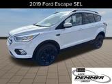 Photo of 2019 White Platinum Metallic Tri-Coat Ford Escape