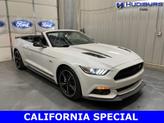Photo of 2017 White Platinum Ford Mustang