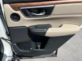 Thumbnail of 2018 White Diamond Pearl Honda CR-V