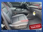 Thumbnail of 2026 Mosaic Black Metallic Chevrolet Equinox