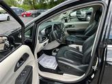 Thumbnail of 2022 Brilliant Black Crystal Pearlcoat Chrysler Pacifica