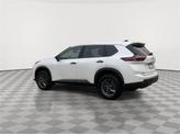 Thumbnail of 2025 Everest White Pearl Nissan Rogue