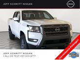 Photo of 2025 Glacier White Nissan Frontier