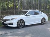 Thumbnail of 2016 White Orchid Pearl Honda Accord