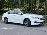 Thumbnail of 2016 White Orchid Pearl Honda Accord
