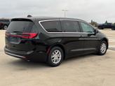 Thumbnail of 2026 Diamond Chrysler Pacifica