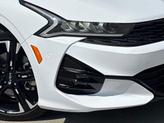 Thumbnail of 2022 Glacial White Pearl Kia K5