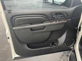 Thumbnail of 2014 White Diamond Tri-Coat GMC Yukon XL