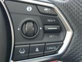 Thumbnail of 2025 Platinum White Pearl Acura RDX