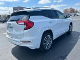 Thumbnail of 2022 Summit White GMC Terrain