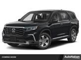 Photo of 2025 Crystal Black Pearl Honda Pilot