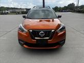 Thumbnail of 2020 Orange Nissan Kicks