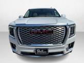 Thumbnail of 2022 White Frost Tricoat GMC Yukon XL