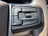 Thumbnail of 2022 White Frost Tricoat GMC Yukon XL