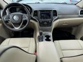 Thumbnail of 2018 Bright White Clearcoat Jeep Grand Cherokee