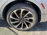 Thumbnail of 2025 LUSTROUS GRAY METALLIC Lincoln Nautilus