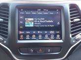 Thumbnail of 2021 Bright White Clearcoat Jeep Cherokee