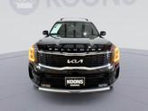 Thumbnail of 2022 Ebony Black Kia Telluride