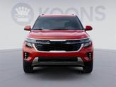 Thumbnail of 2025 Mars Orange Kia Seltos