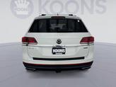 Thumbnail of 2022 Pure White Volkswagen Atlas